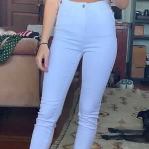 High waisted white Zara jeans.